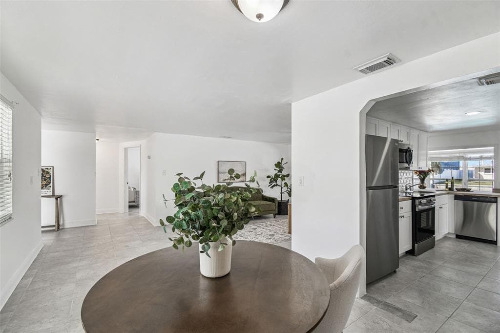 13711 ALLYN DRIVE photo 23