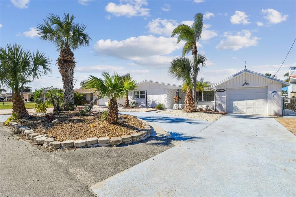 13711 ALLYN DRIVE photo 7