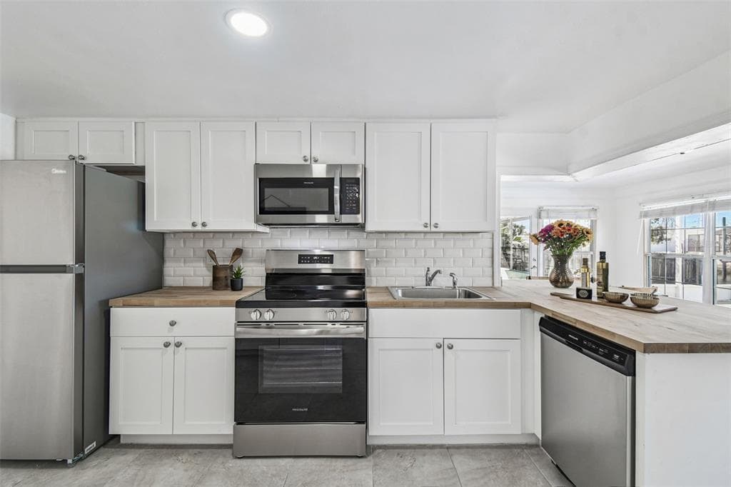 13711 ALLYN DRIVE photo 10