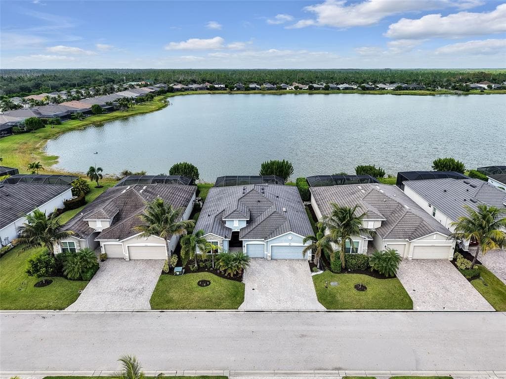 16391 BONITA LANDING CIRCLE photo 1