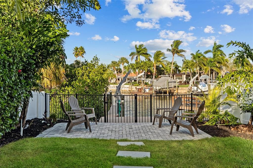 4592 40TH STREET S 4