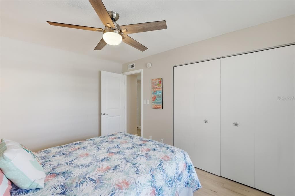 4380 EXETER DRIVE H202 photo 23