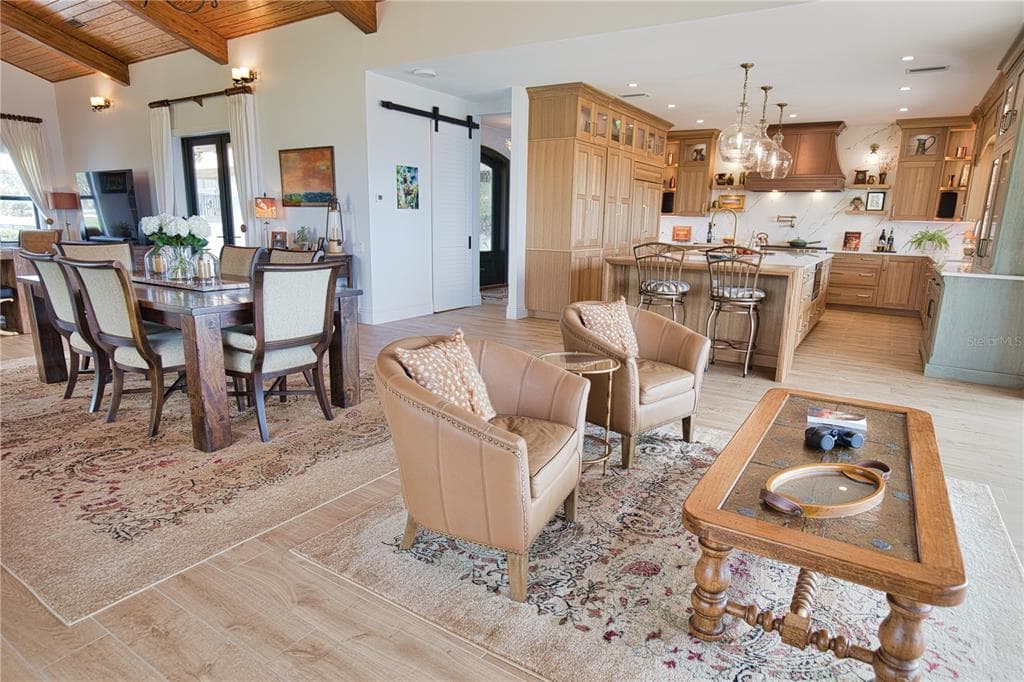 1819 CHADWICK ROAD photo 17