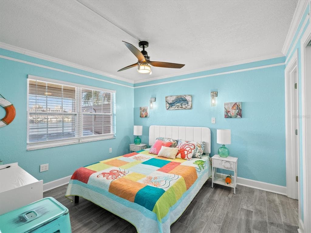 205 DOLPHIN POINT 4 photo 10