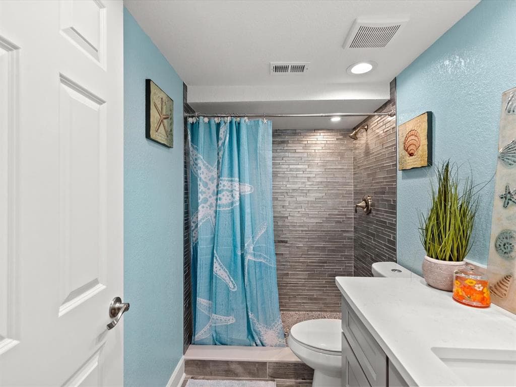 205 DOLPHIN POINT 4 photo 15