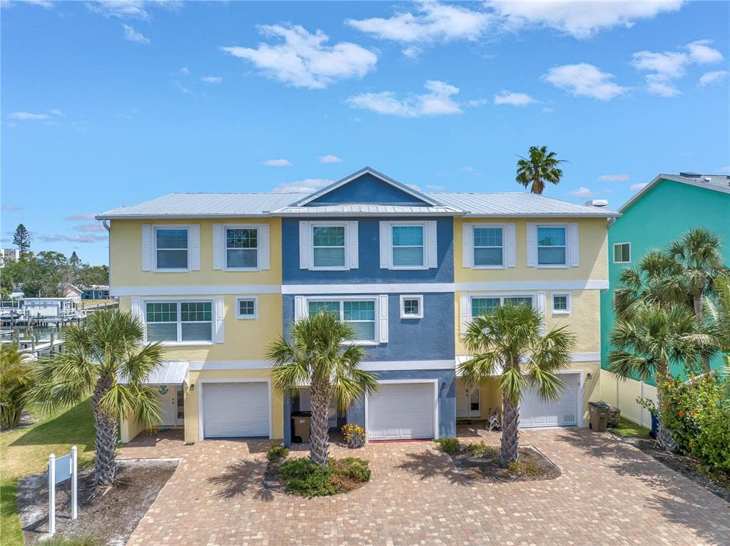 100 WINDRUSH BOULEVARD #1 2