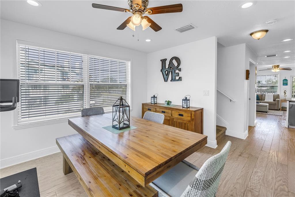 100 WINDRUSH BOULEVARD 1 photo 12