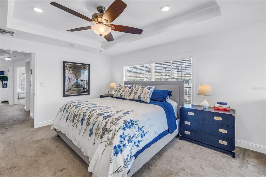 100 WINDRUSH BOULEVARD 1 photo 15