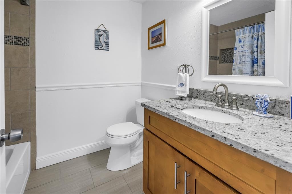 100 WINDRUSH BOULEVARD 1 photo 21