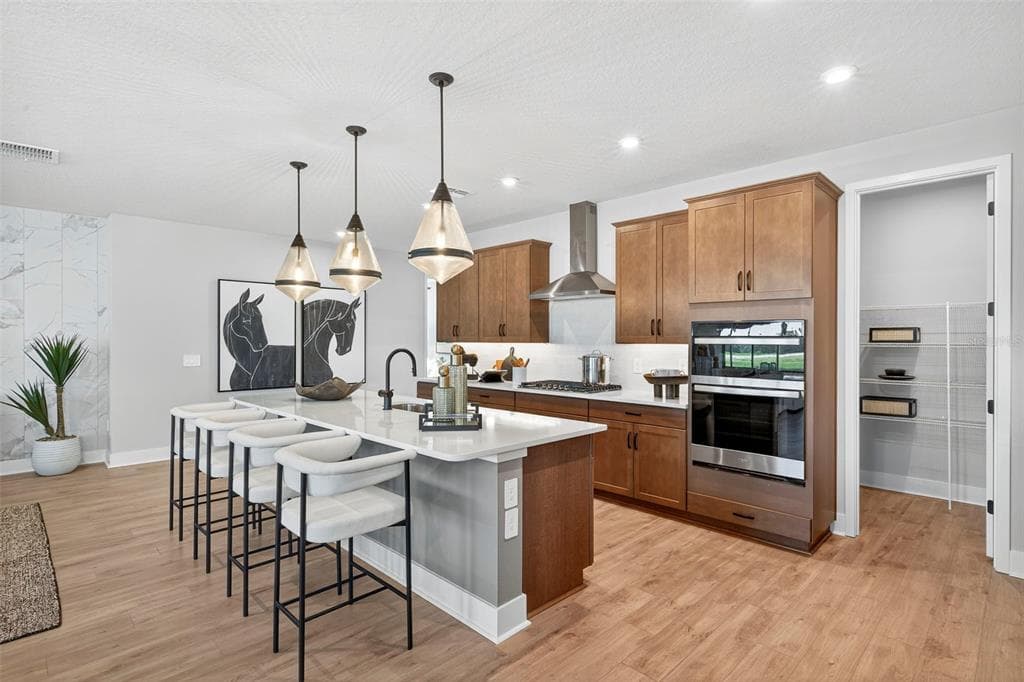 12907 PIERCE STREET photo 7
