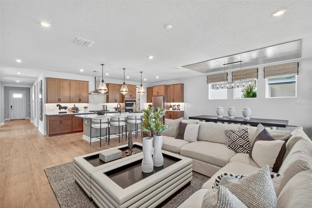 12907 PIERCE STREET photo 11
