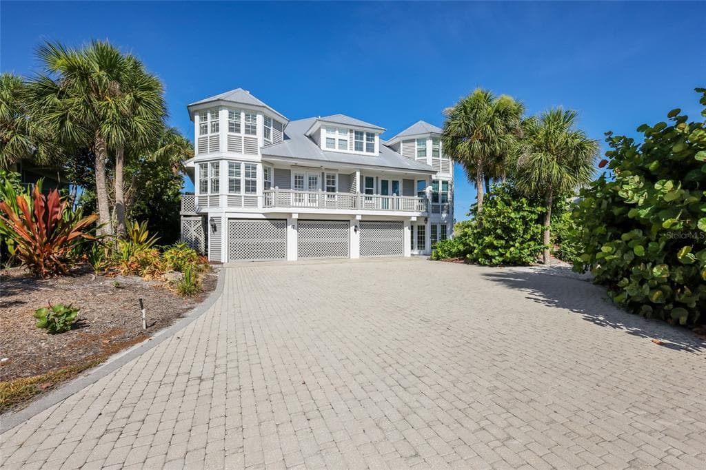 17 SEAWATCH DRIVE photo 2