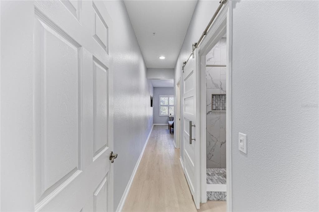 4024 OVERTURE CIRCLE 486 photo 18