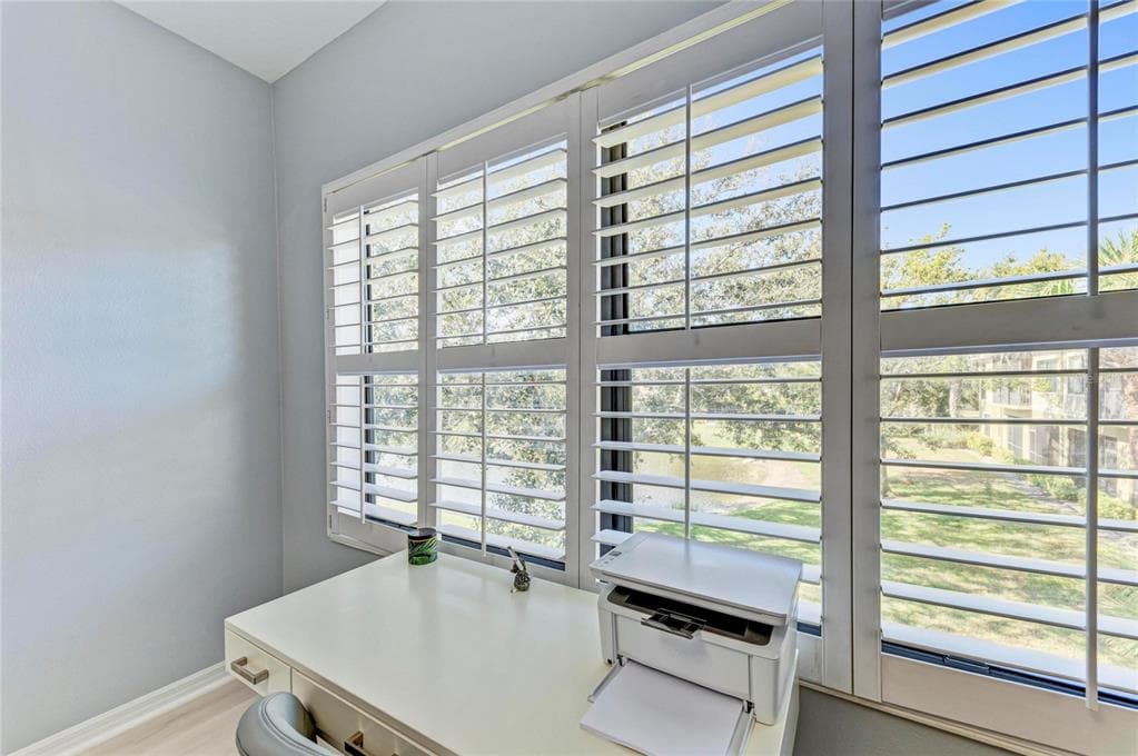 4024 OVERTURE CIRCLE 486 photo 21