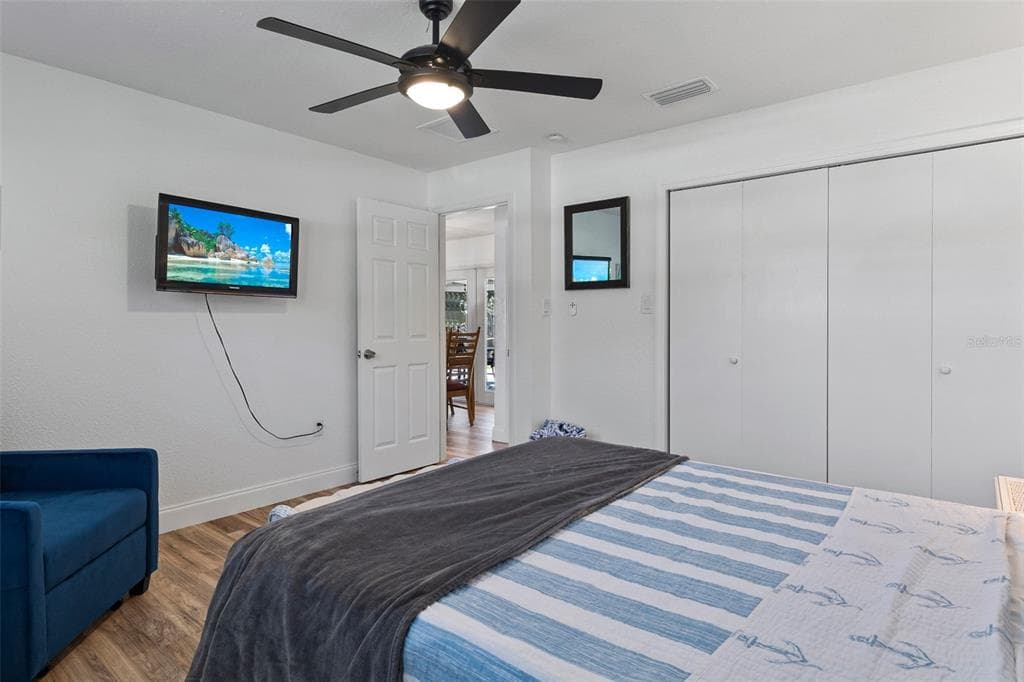 20495 ALBURY DRIVE photo 12