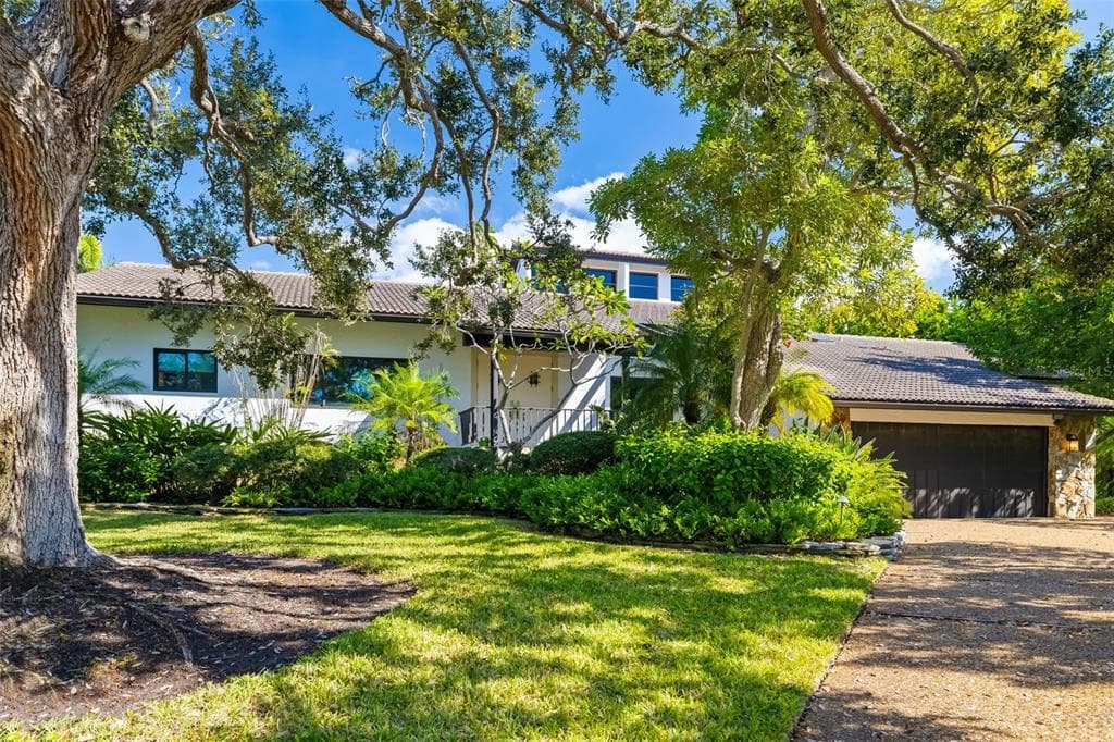 560 HARBOR COVE CIRCLE photo 6