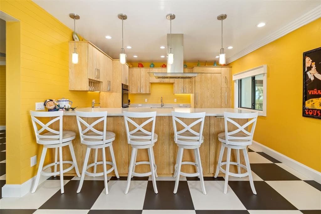 560 HARBOR COVE CIRCLE photo 19