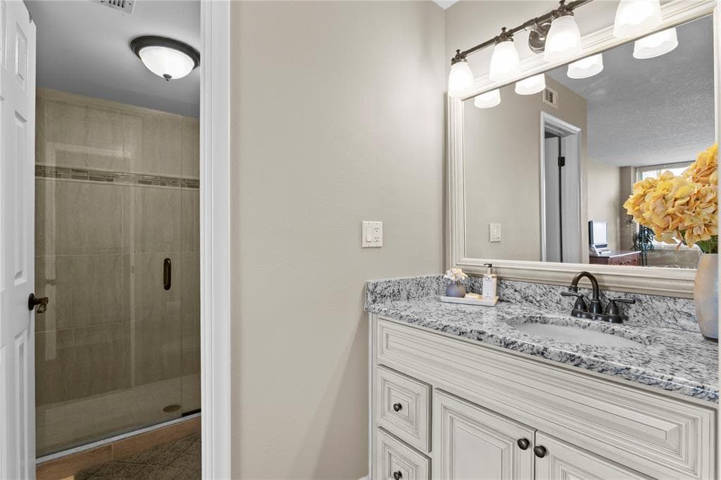 5279 ISLA KEY BOULEVARD S 211 photo 22