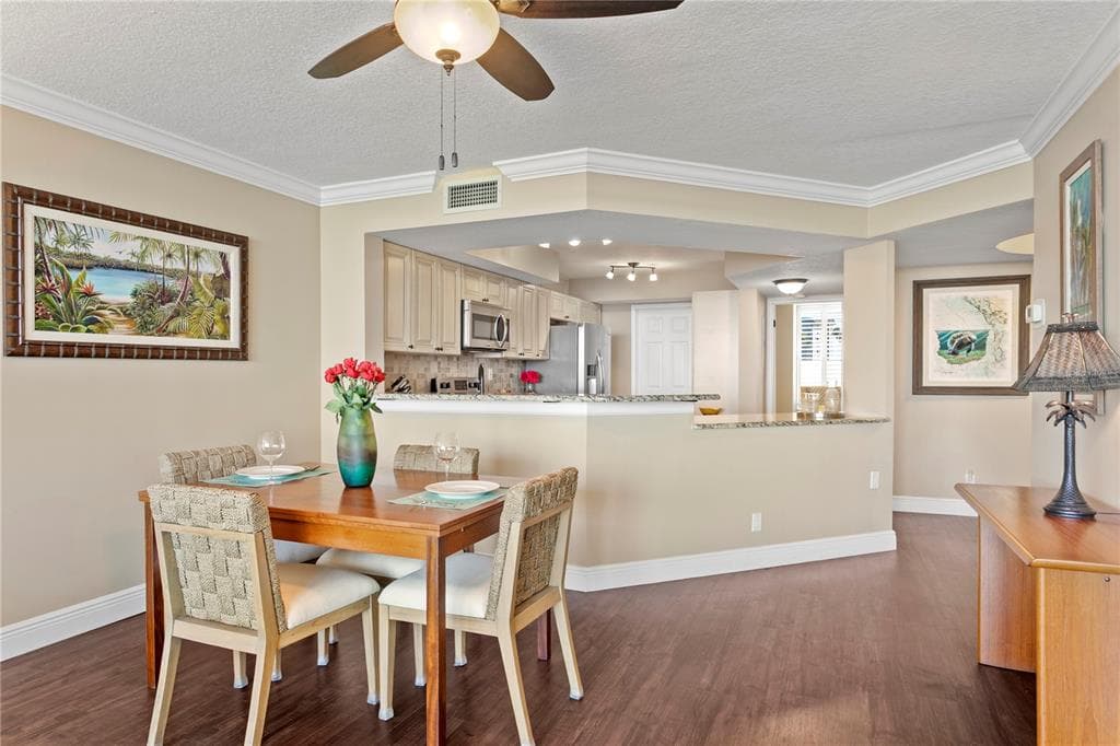 5279 ISLA KEY BOULEVARD S 211 photo 15