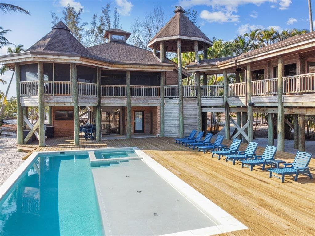 7147 LA LENAIRE DRIVE 3