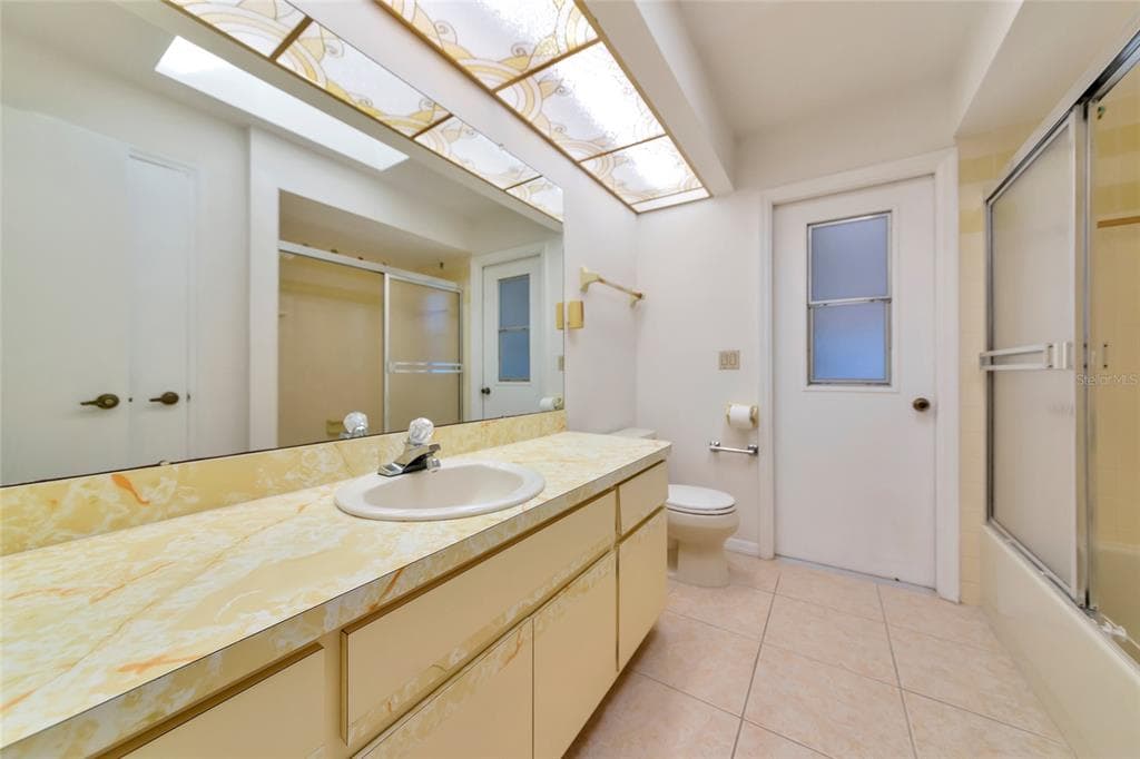 2176 BARKSDALE STREET photo 23