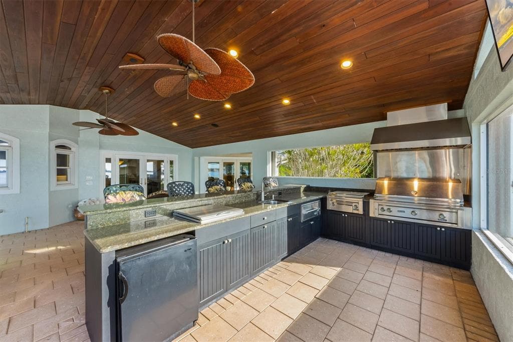 336 S ORCHID DRIVE photo 23