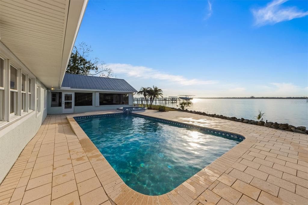 336 S ORCHID DRIVE photo 7