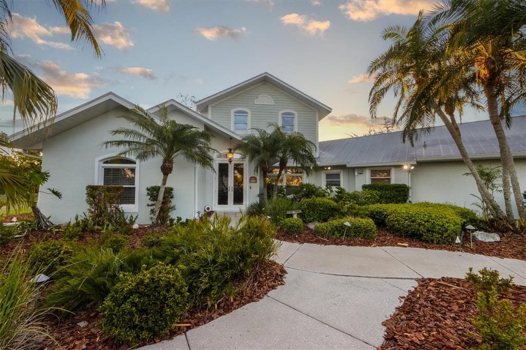 336 S ORCHID DRIVE photo 3
