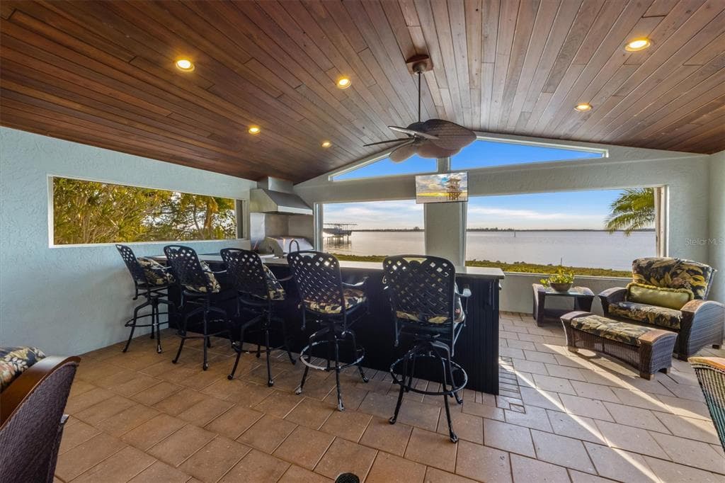 336 S ORCHID DRIVE photo 18