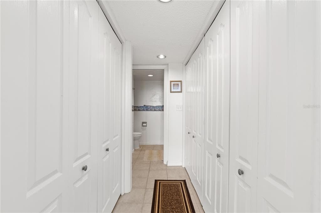 500 TREASURE ISLAND CAUSEWAY 406 photo 12