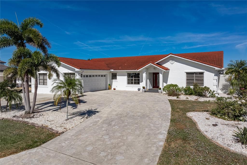 136 CREEK DRIVE SE 1