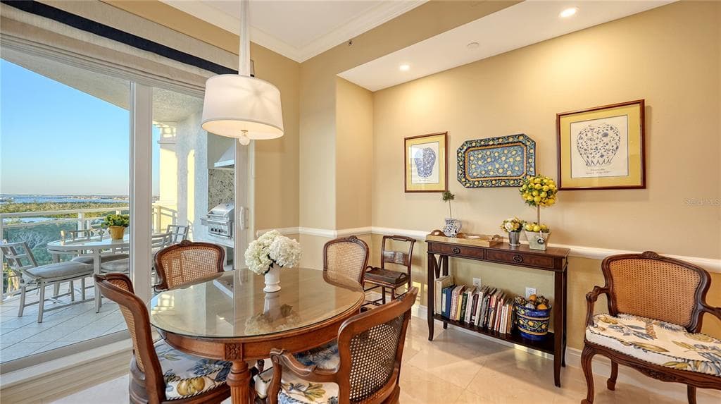 2050 BENJAMIN FRANKLIN DRIVE B704 photo 18