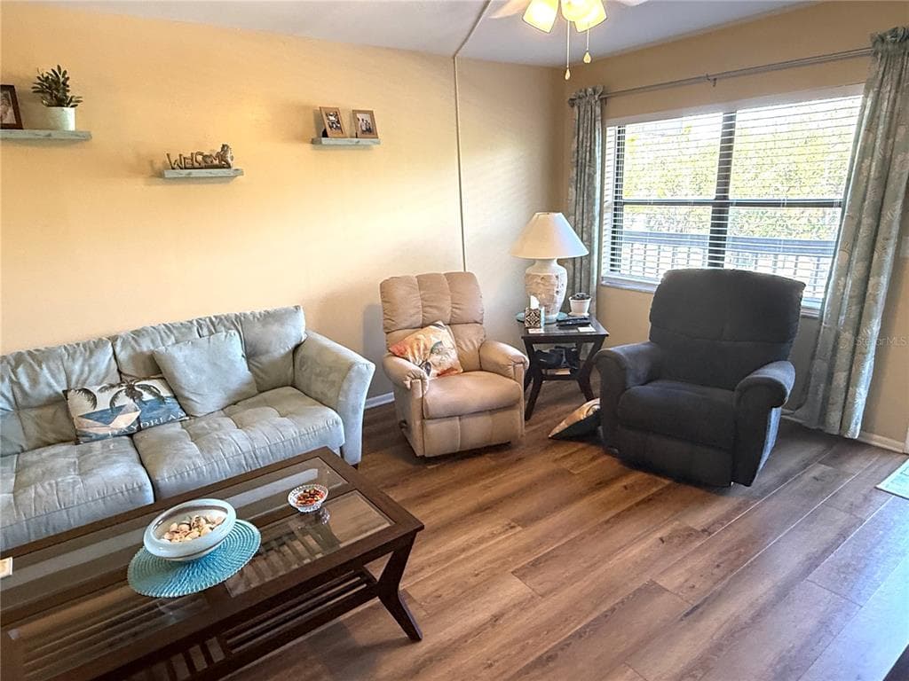 315 30TH AVENUE W B305 photo 15