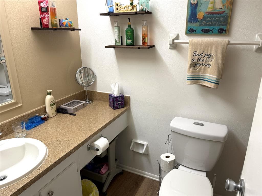 315 30TH AVENUE W B305 photo 25