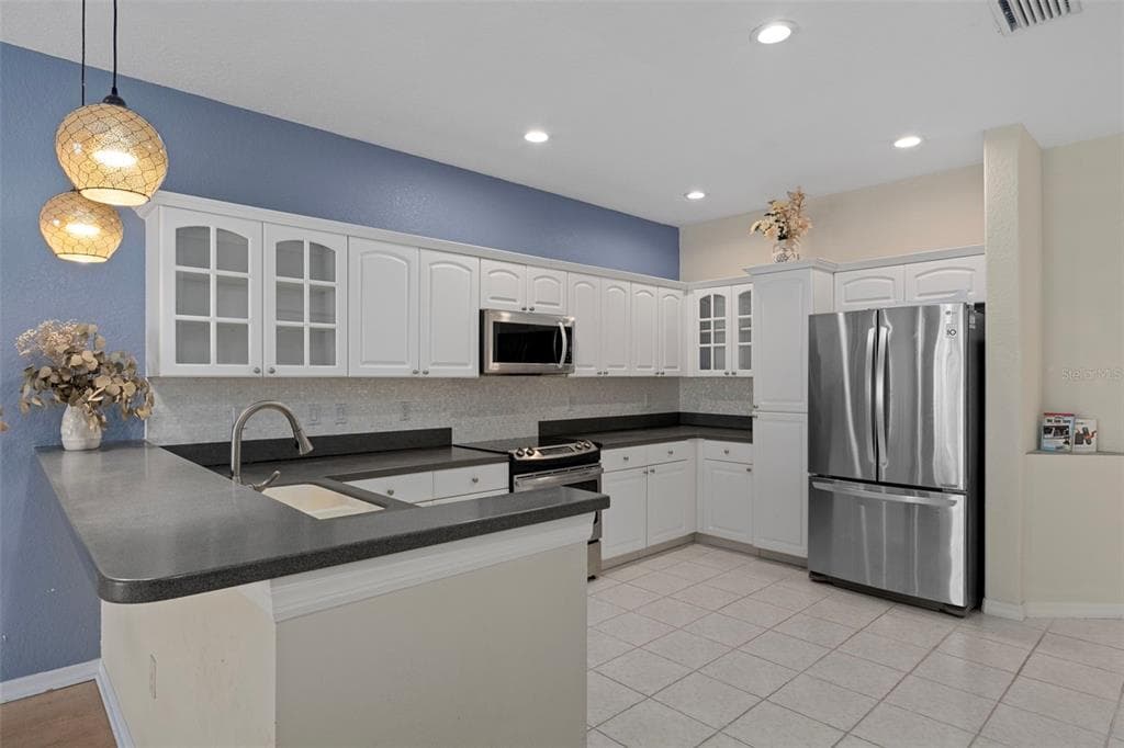 8304 AQUILA STREET photo 17
