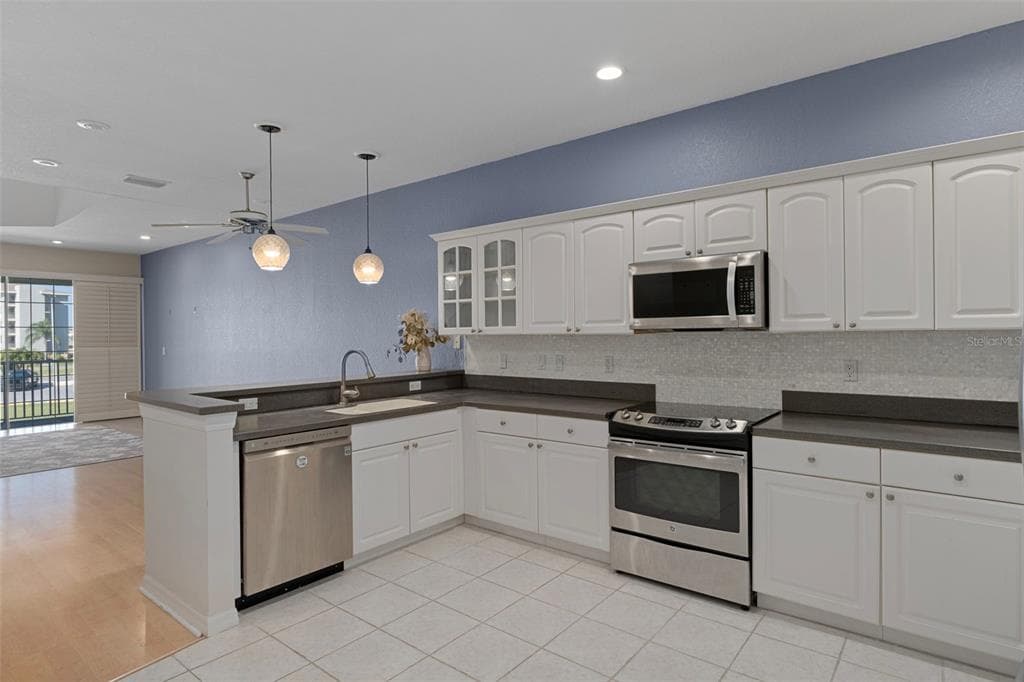 8304 AQUILA STREET photo 19