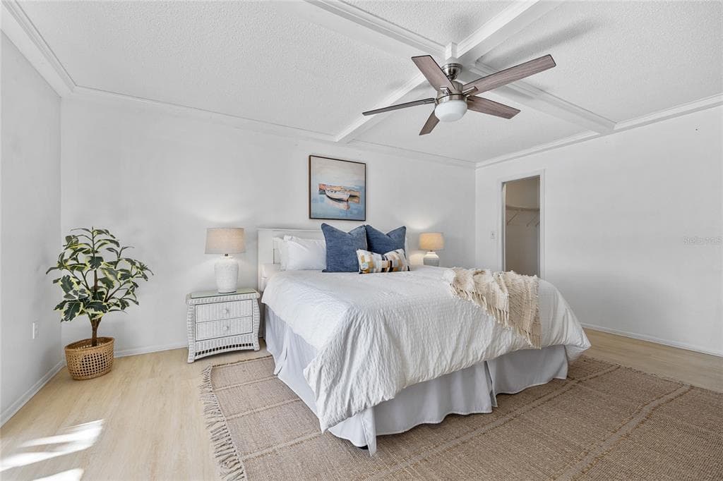 4775 COVE CIRCLE 203 photo 14