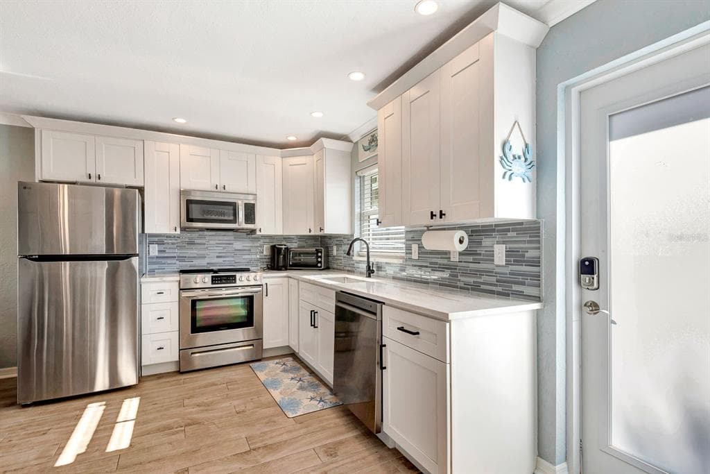 5830 MIDNIGHT PASS ROAD 61 photo 6