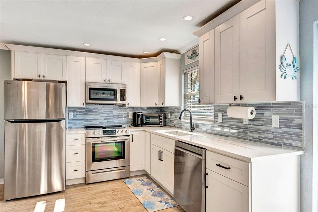 5830 MIDNIGHT PASS ROAD 61 photo 7