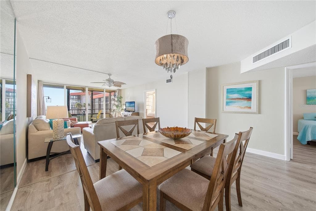 17580 GULF BOULEVARD 302 photo 7