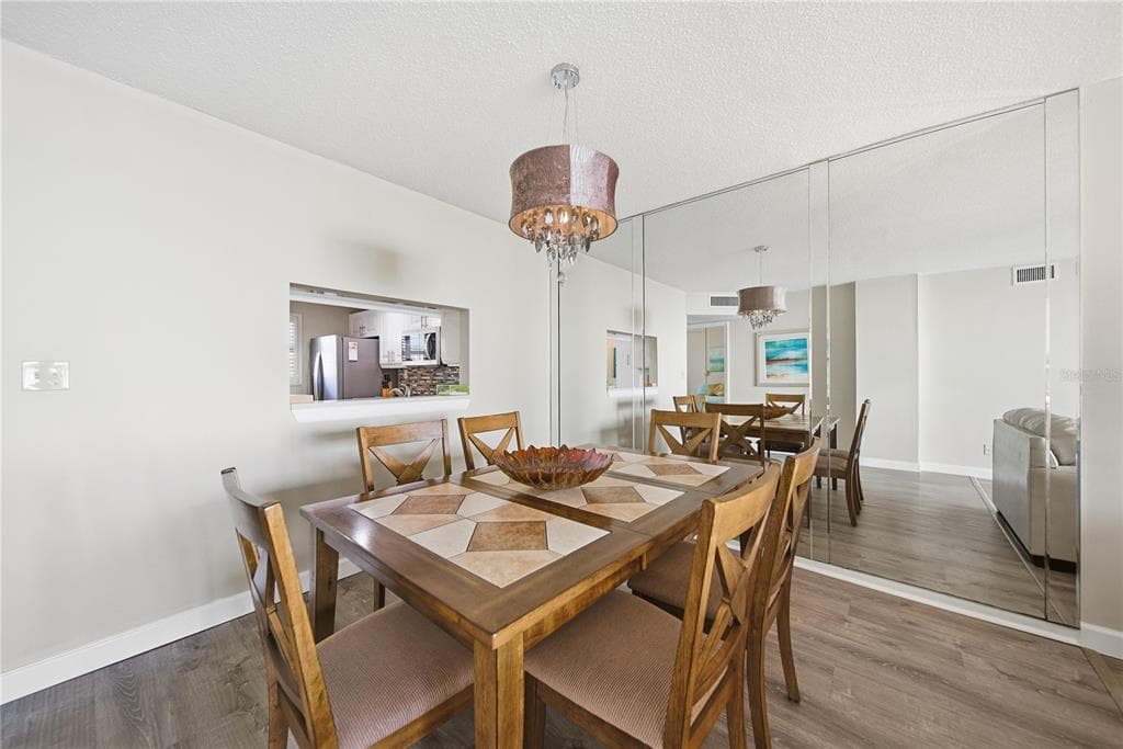 17580 GULF BOULEVARD 302 photo 9