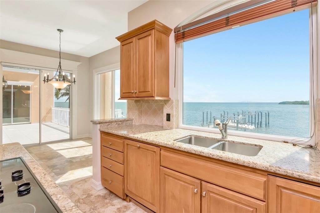 7680 PARADISE POINTE CIRCLE S photo 13