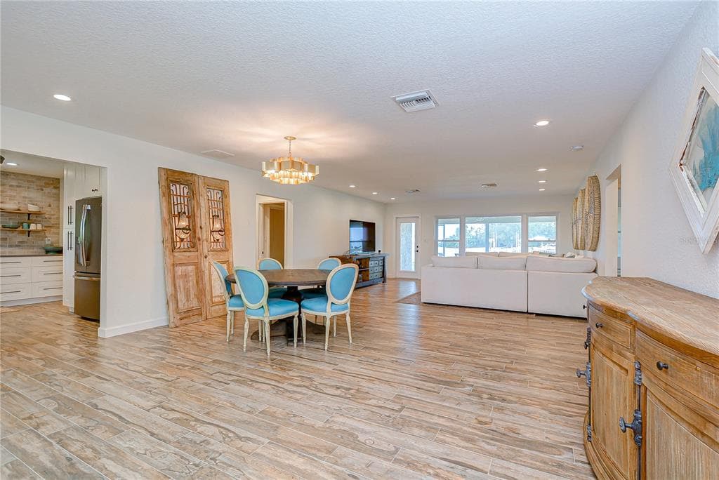 115 BUENA VISTA DRIVE S photo 24