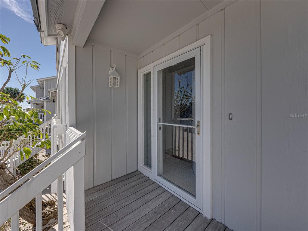 420 GULF BOULEVARD 6 photo 2