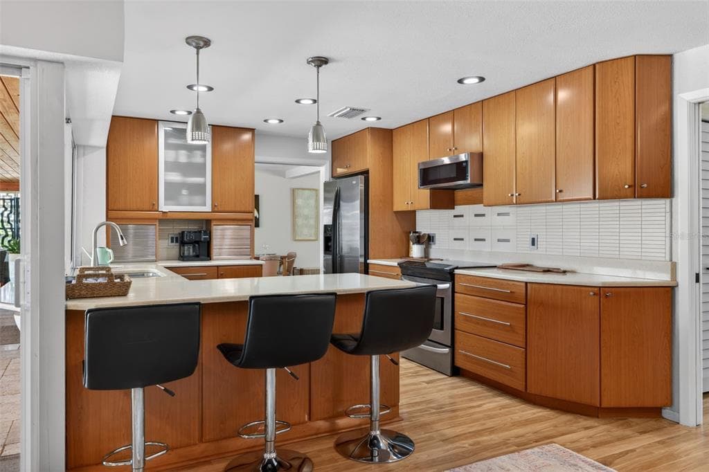 4461 38TH WAY S photo 16