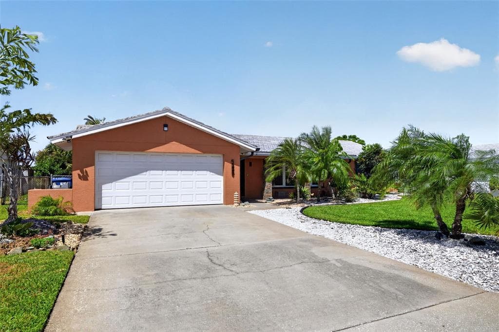4461 38TH WAY S photo 3