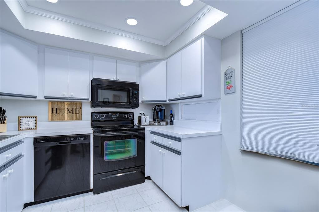 2616 COVE CAY DRIVE 506 photo 12