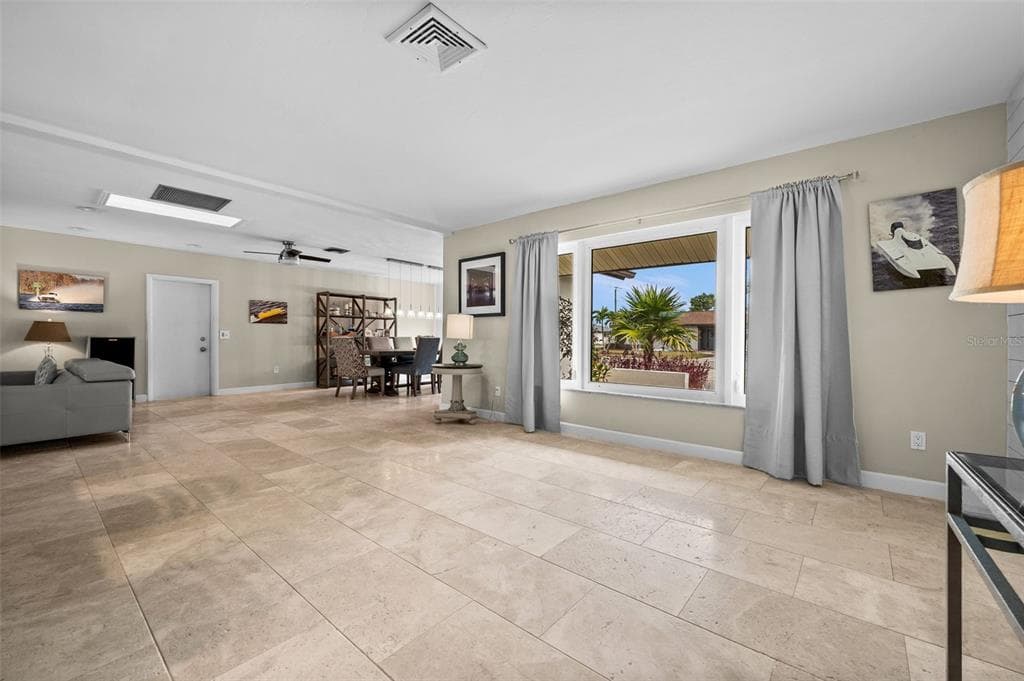 2129 W TOBAGO CIRCLE photo 9