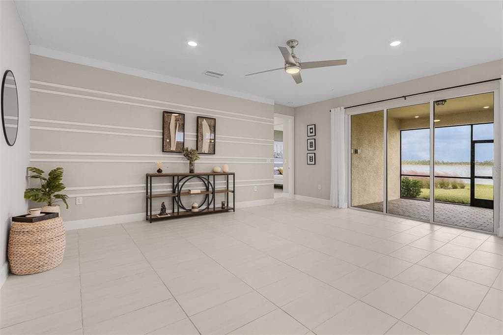42211 EDGEWATER DRIVE photo 4