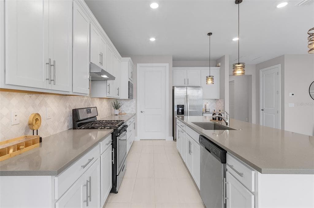 42211 EDGEWATER DRIVE photo 8